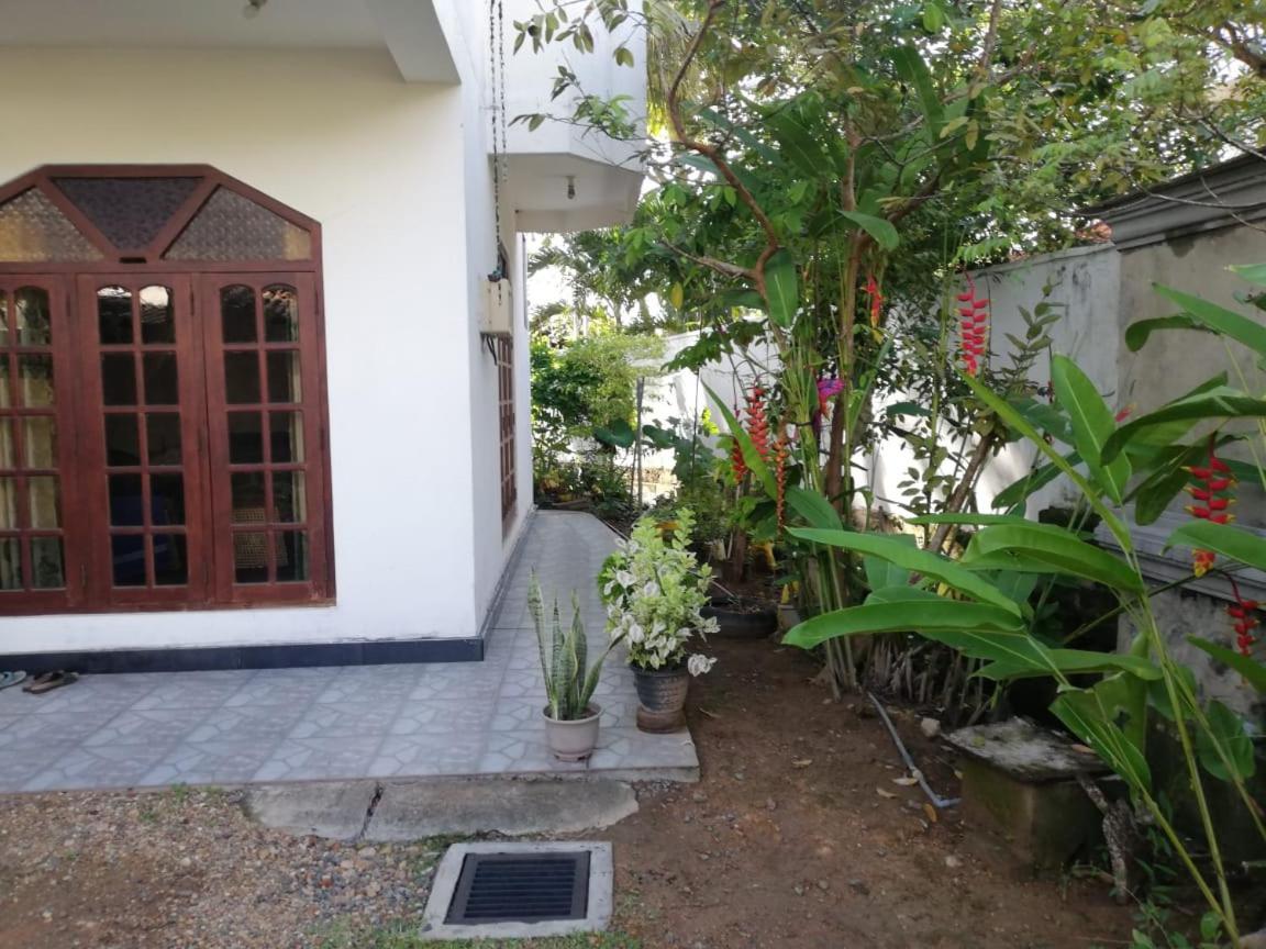 Galle Side Homestay Экстерьер фото